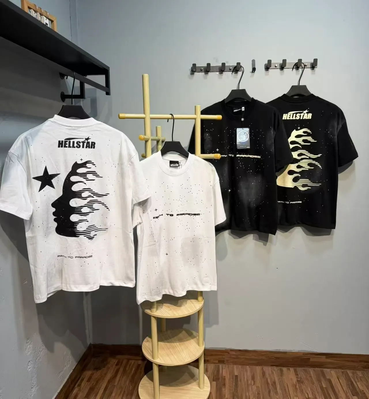Hellstar Graphic Print Distressed Rhinestone T-Shirt 3