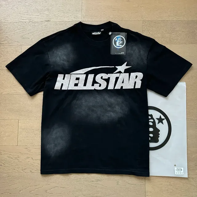 تي شيرت Hellstar أسود أوفرسايز بطباعة فويل 9