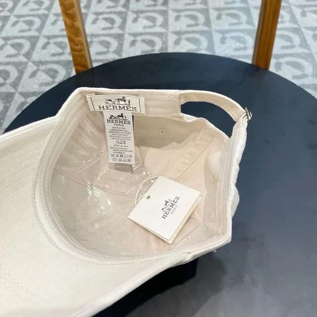 Hermès Beige Or Construction à six panneaux Logo brodé Casquette de baseball 8
