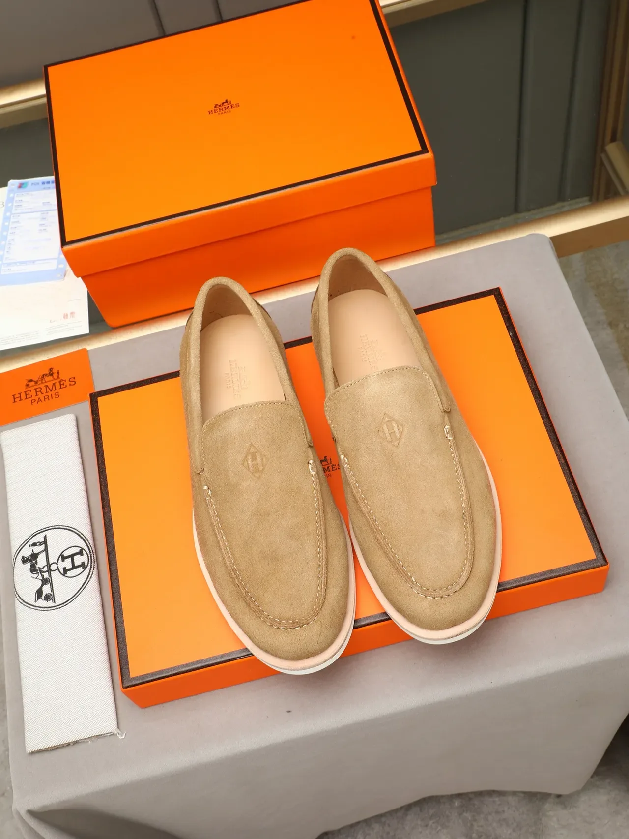 Hermès Beige White Suede Upper Moc-Toe Stitching Loafer 2