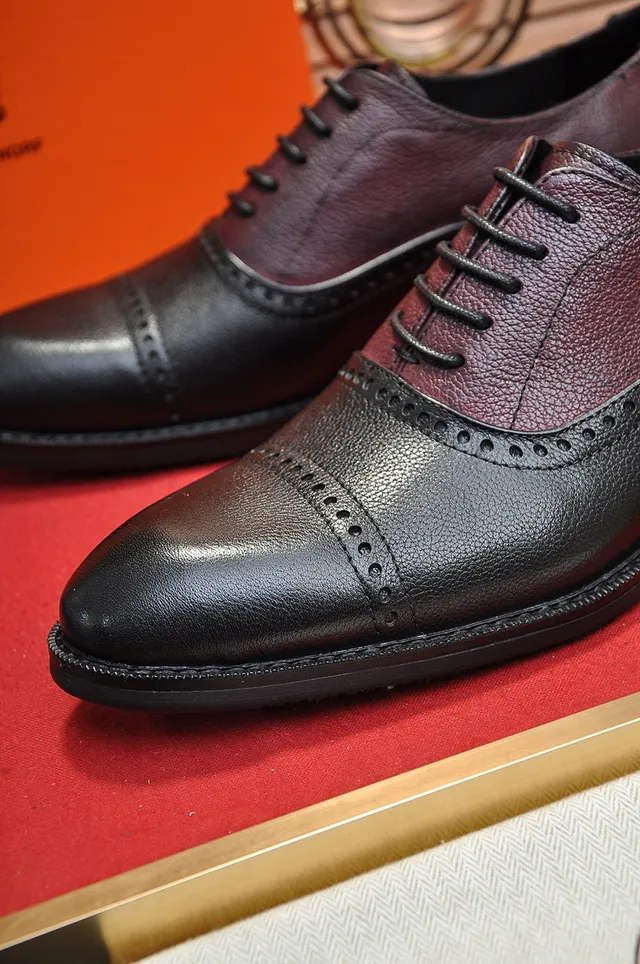 Hermès Negro Borgoña Dos Tonos Cuero Brogue Ala Completa 3