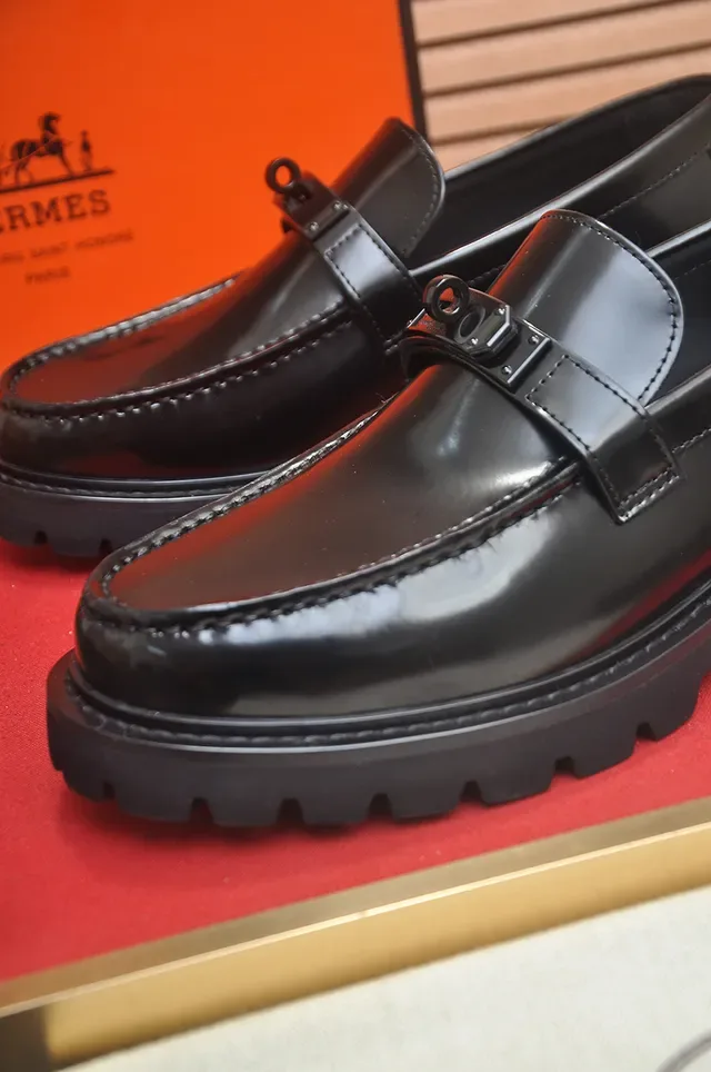 Hermès Black Polished Leather Chunky Lug Sole Loafer 2
