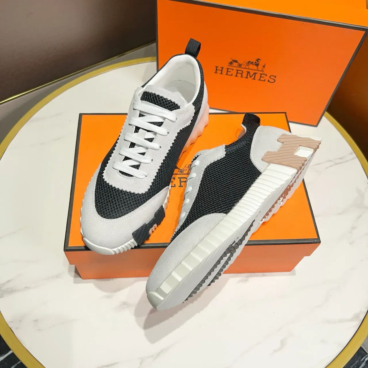 Hermès Black White Mesh And Suede Panel Construction Zigzag Stitched Overlays Lifestyle Sneakers 7