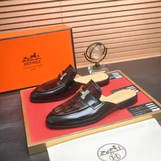 Hermès Marrom Ouro Polido Couro Croc-Embossed H-Shaped Metal Buckle Loafer