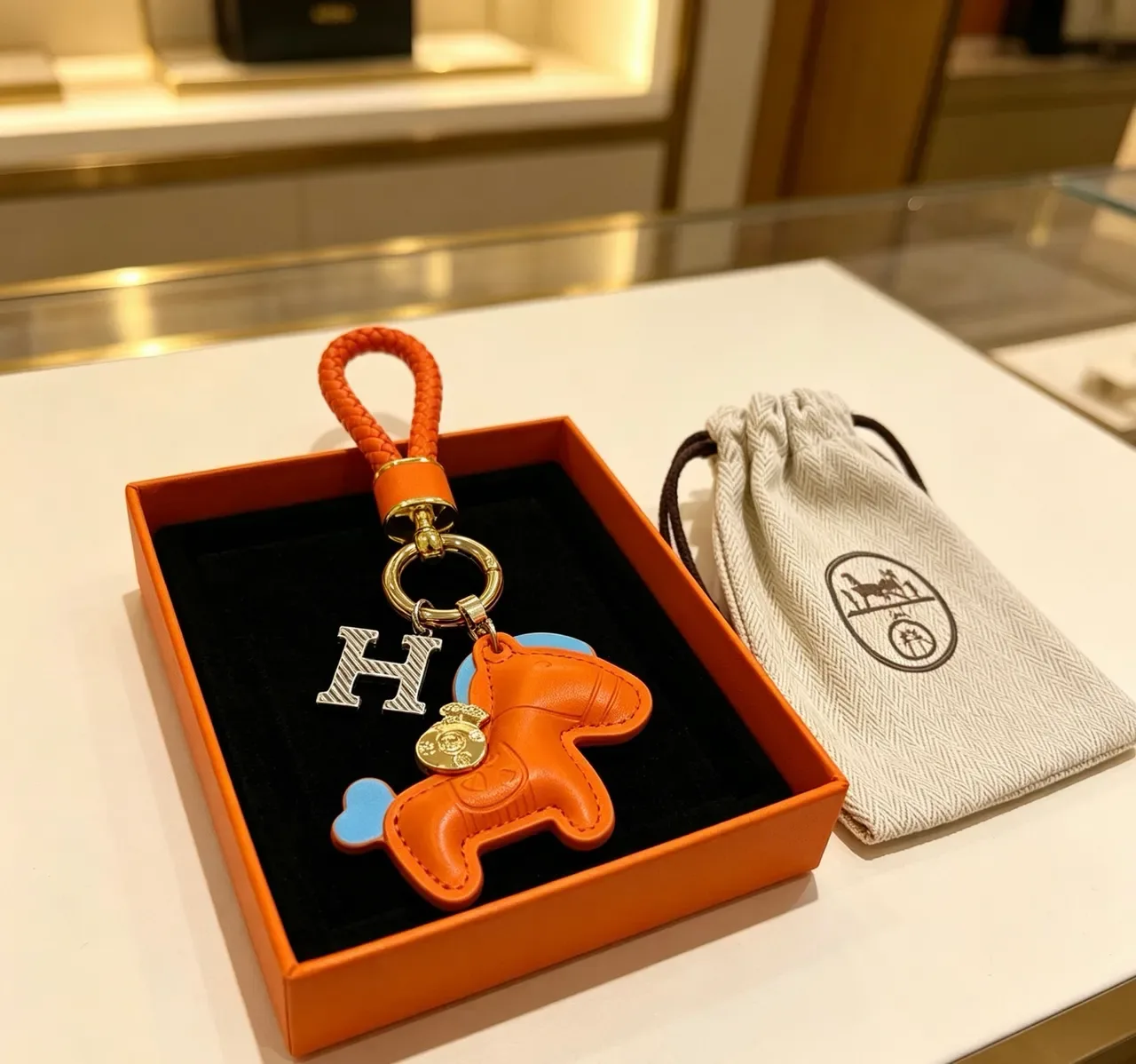 Hermès Eléphant Orange Blue Braided Leather Loop Elephant Charm Handbag 3