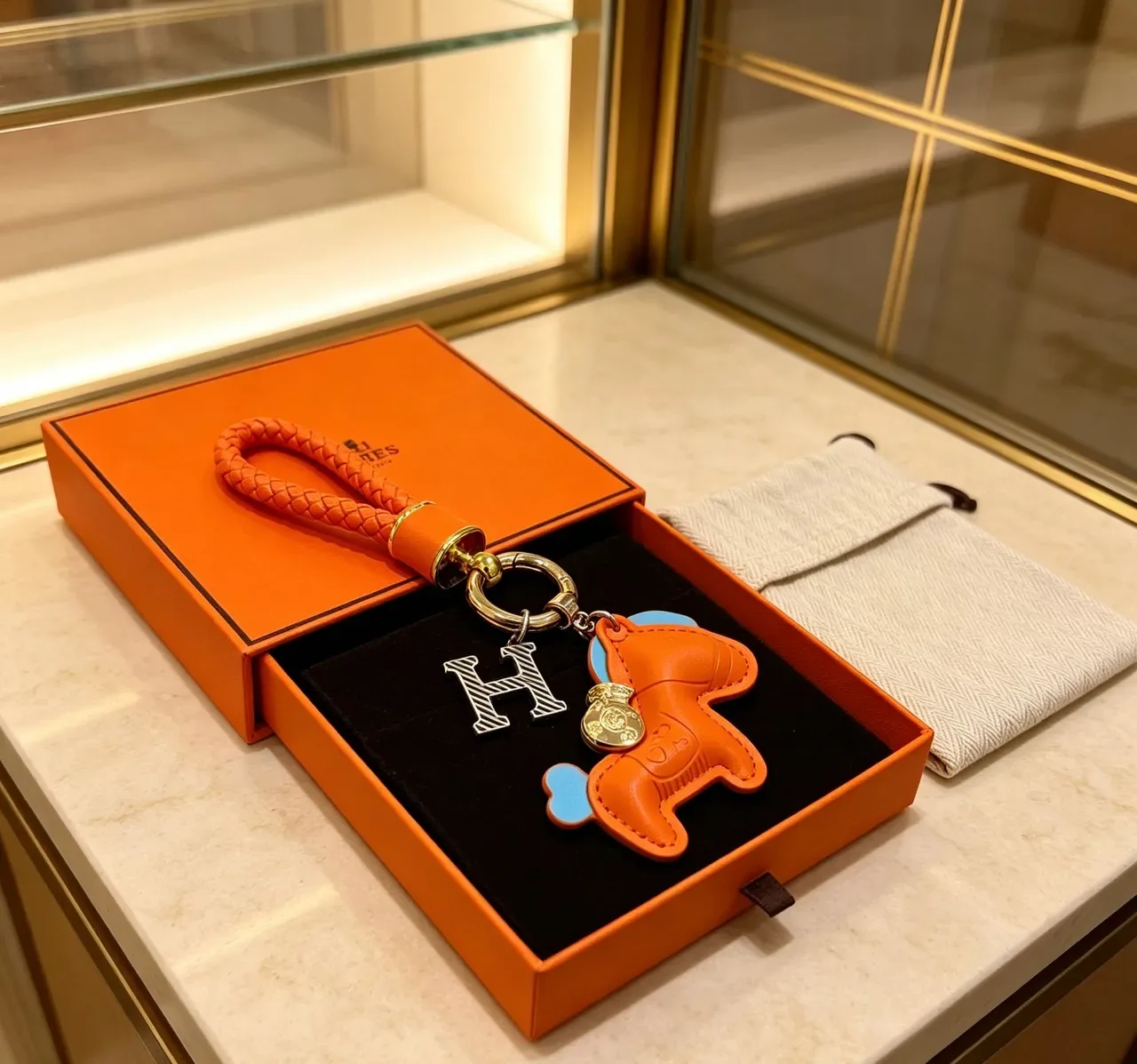 Hermès Eléphant Orange Blue Braided Leather Loop Elephant Charm Handbag 5