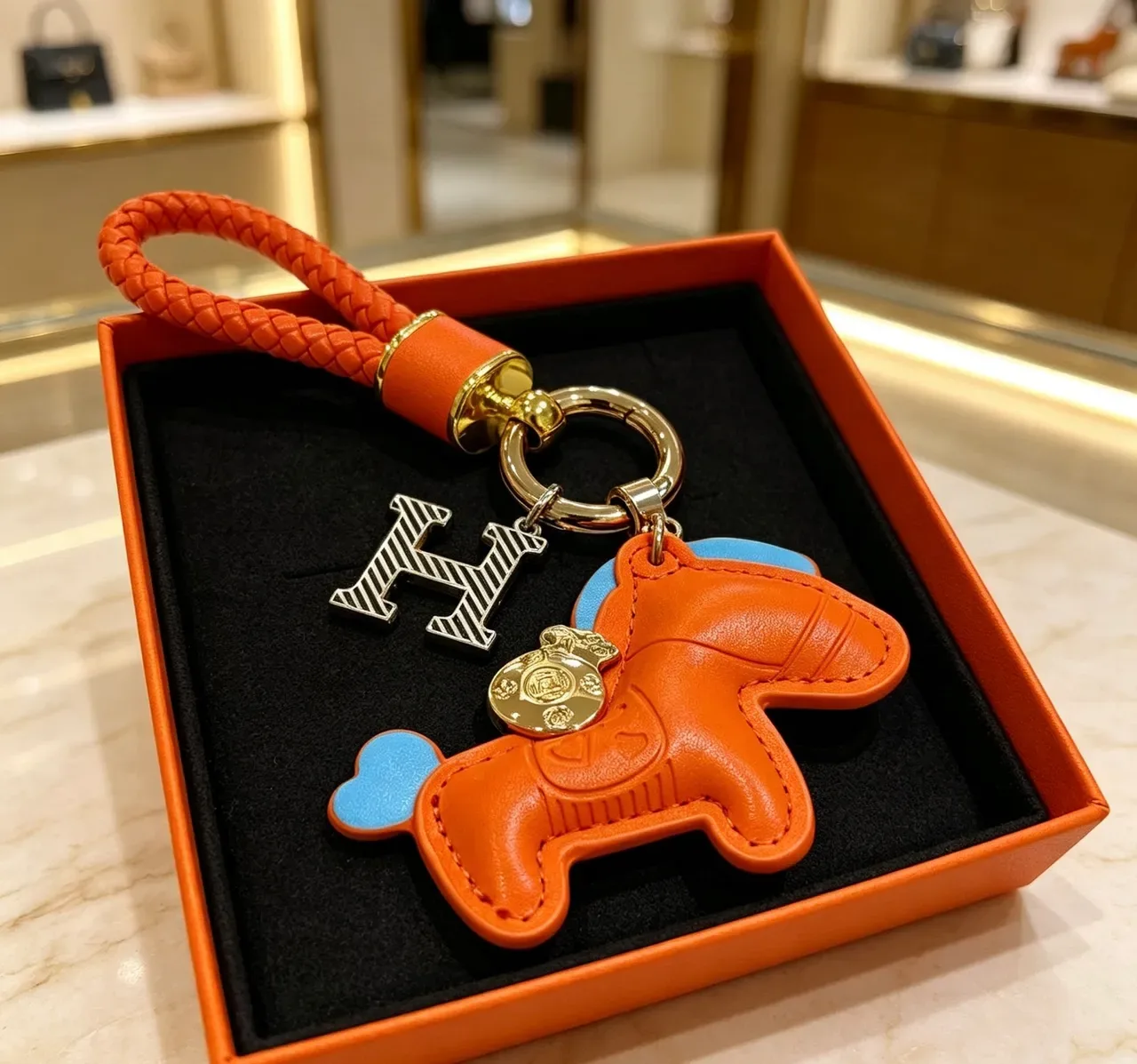 Hermès Eléphant Orange Blue Braided Leather Loop Elephant Charm Handbag 6