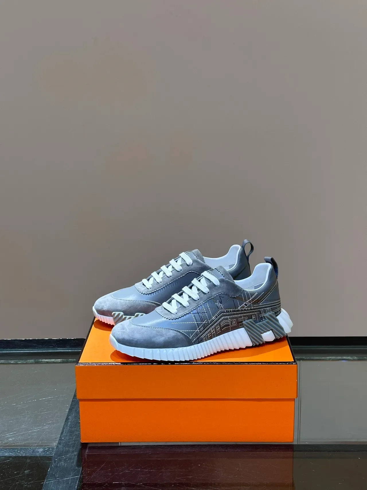 Hermès Gray Suede H-Heel Counter Lifestyle Sneaker 2