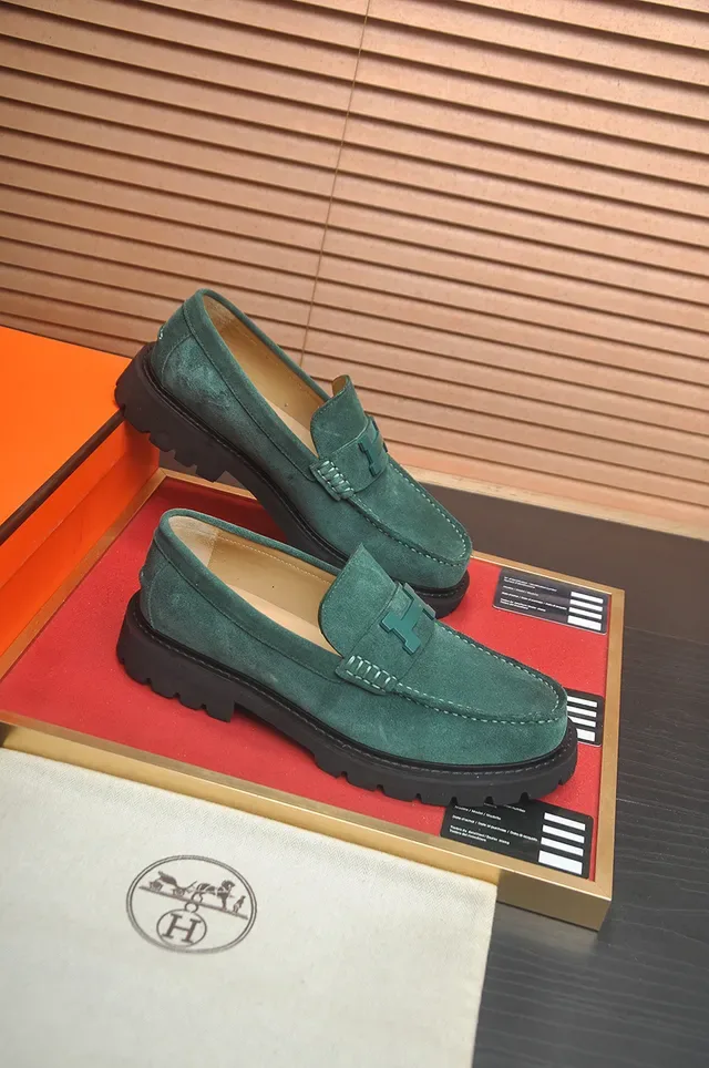Hermès Loafer Verde Negro Ante Superior H-Buckle Hardware 4
