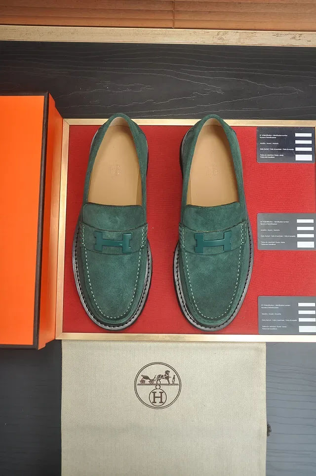 Hermès Loafer Verde Negro Ante Superior H-Buckle Hardware 5