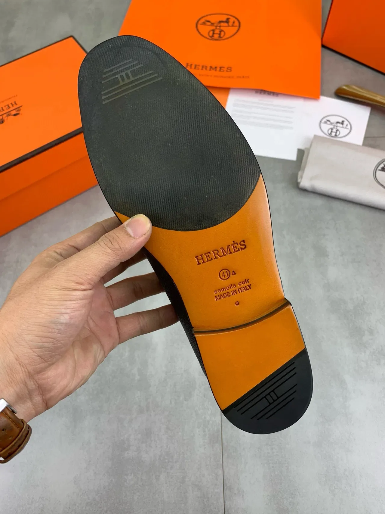Hermès H Loafer Mocassins de Couro Texturizado Preto Slip-On 3