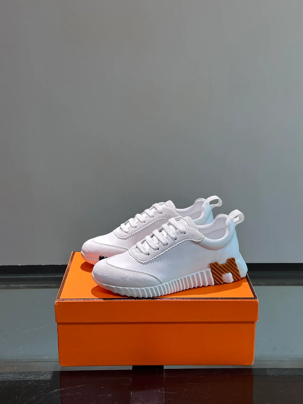 Hermès H-Ride White and Tan Lifestyle Sneakers 5