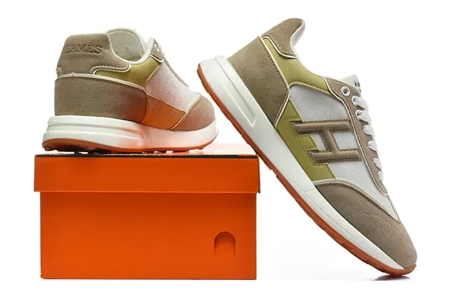 Hermès H-RUN Beige Vert Olive Blanc Orange Sneakers Lifestyle 2