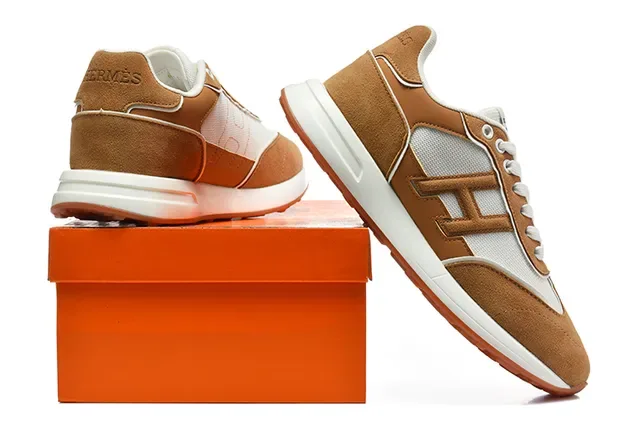 Hermès H-RUN Beige Vert Olive Blanc Orange Sneakers Lifestyle 13