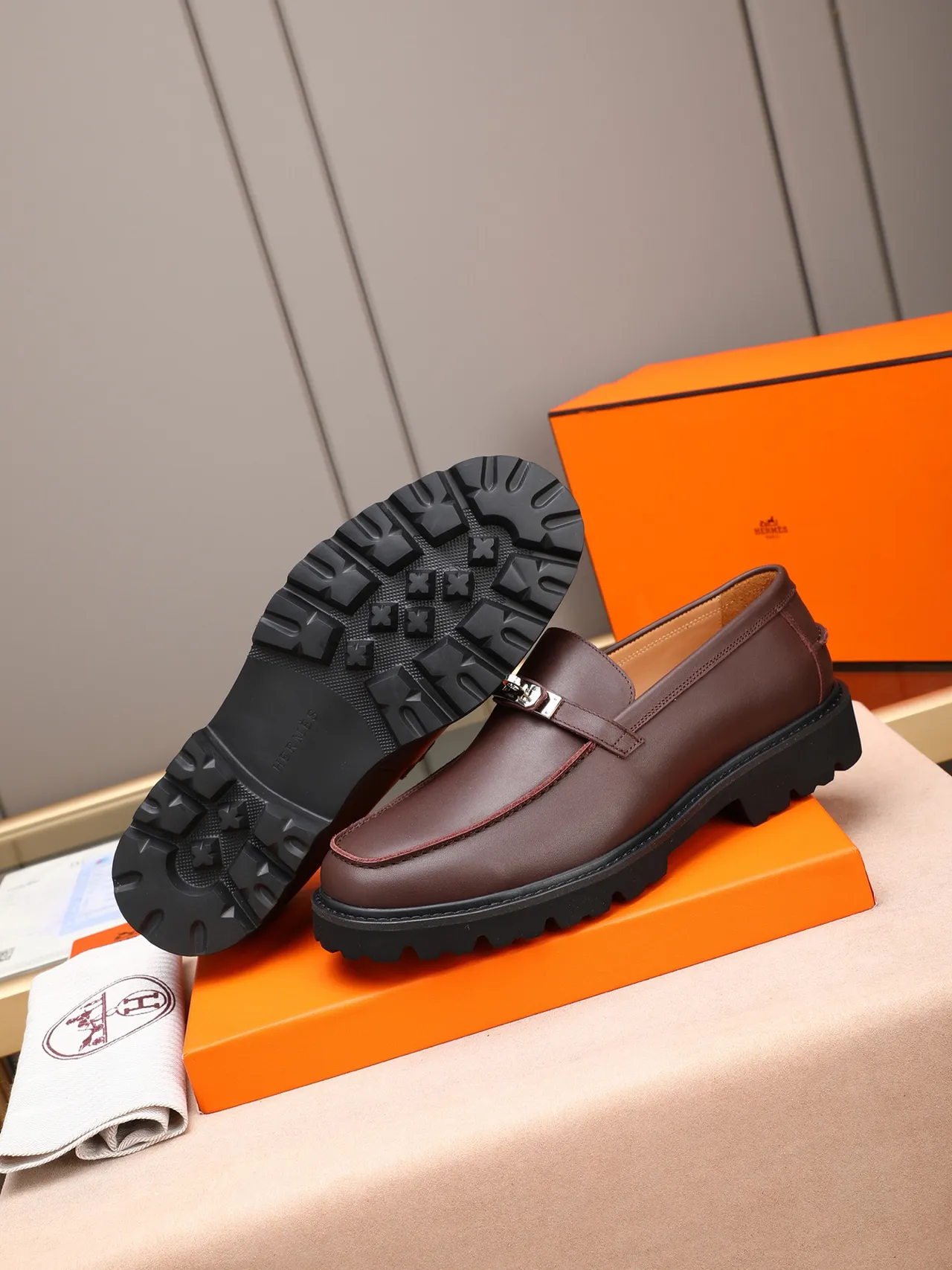 Hermès Mocassim Marrom Preto Couro Fivela Horsebit Mocassim 4