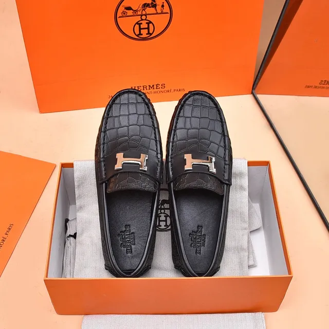 Hermès Oran Black Crocodile-Embossed Leather H-Buckle Loafers 9