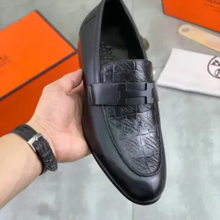 Hermès Oran Black Mocasín Piel de Cocodrilo Embossed
