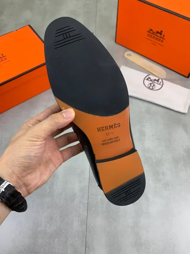 Hermès Oran Black Mocassim Couro de Crocodilo Embossed 2