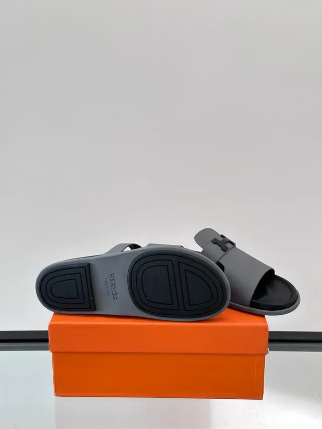 Hermès Oran Double-Strap H-Buckle Slippers 2