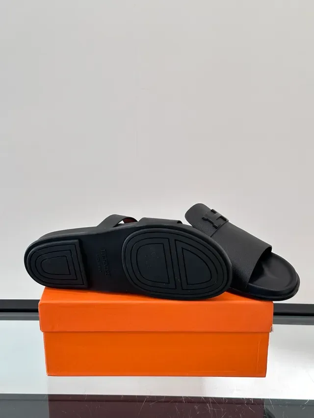 Hermès Oran Double-Strap H-Buckle Slippers 3
