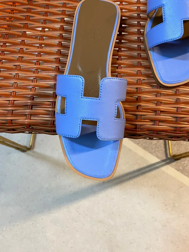 Hermès Oran Light Blue Leather Flat Slippers 4