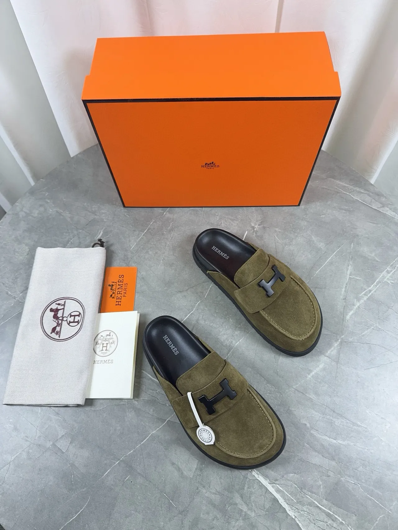 Hermès Oran Loafer Camurça verde oliva Fivela H Slip-On Loafer 5