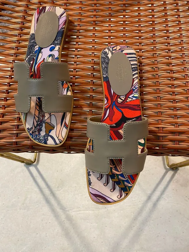 Hermès Oran Printed Textile Olive Green Slippers 2
