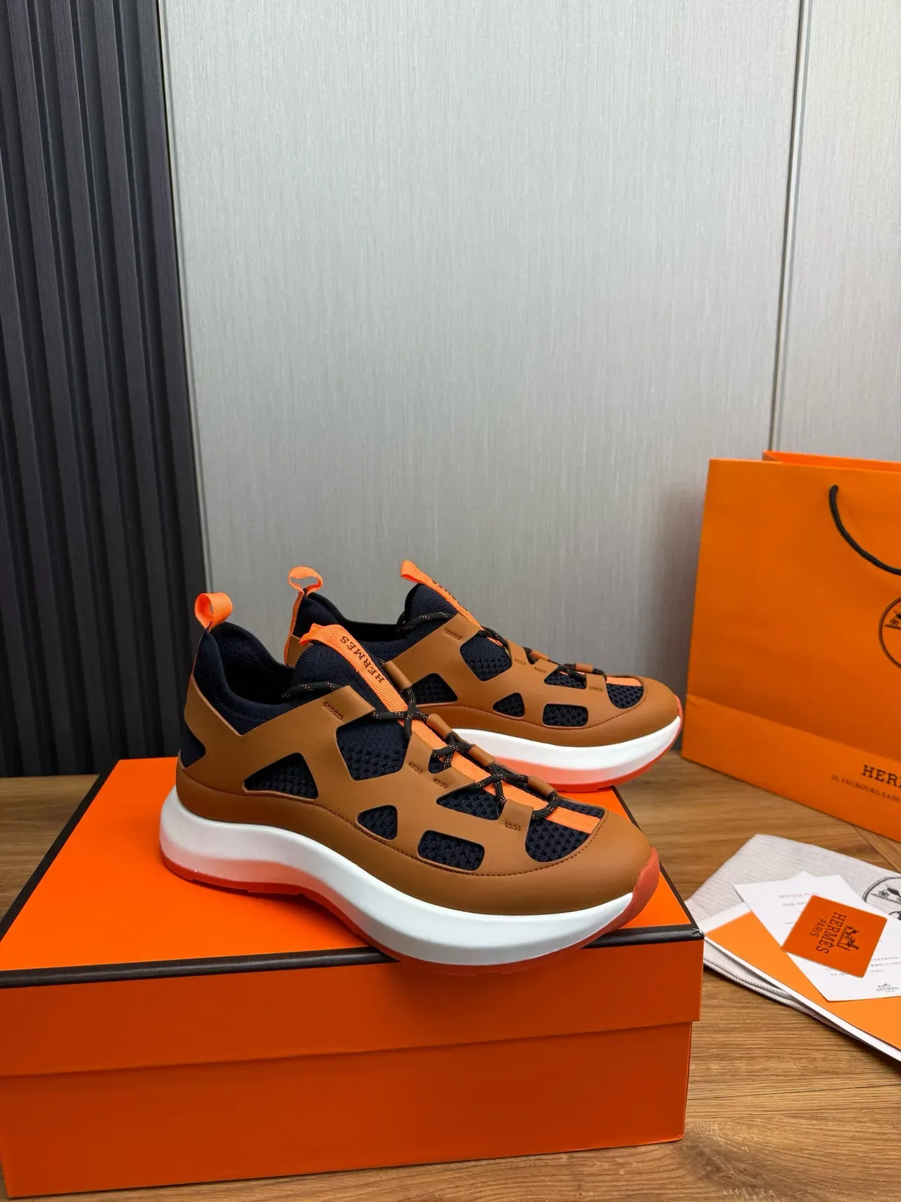 Hermès Oran Sneaker Tan Navy Orange Lifestyle Sneakers 3