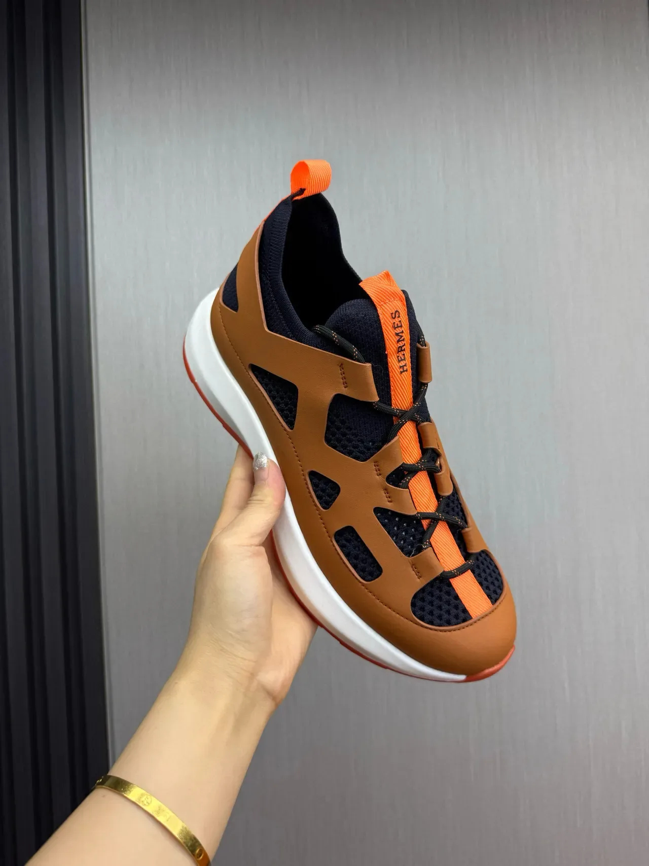 Hermès Oran Sneaker Tan Navy Orange Lifestyle Sneakers 8