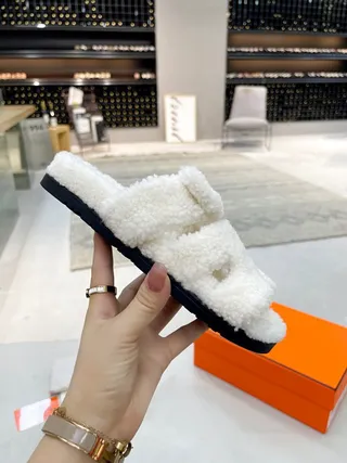 Hermès Oran White Black Shearling-Lined Double-Strap Slippers 5