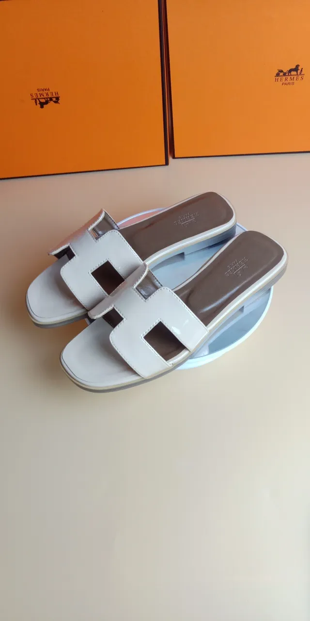 Hermès Oran White Patent Leather Slippers 5