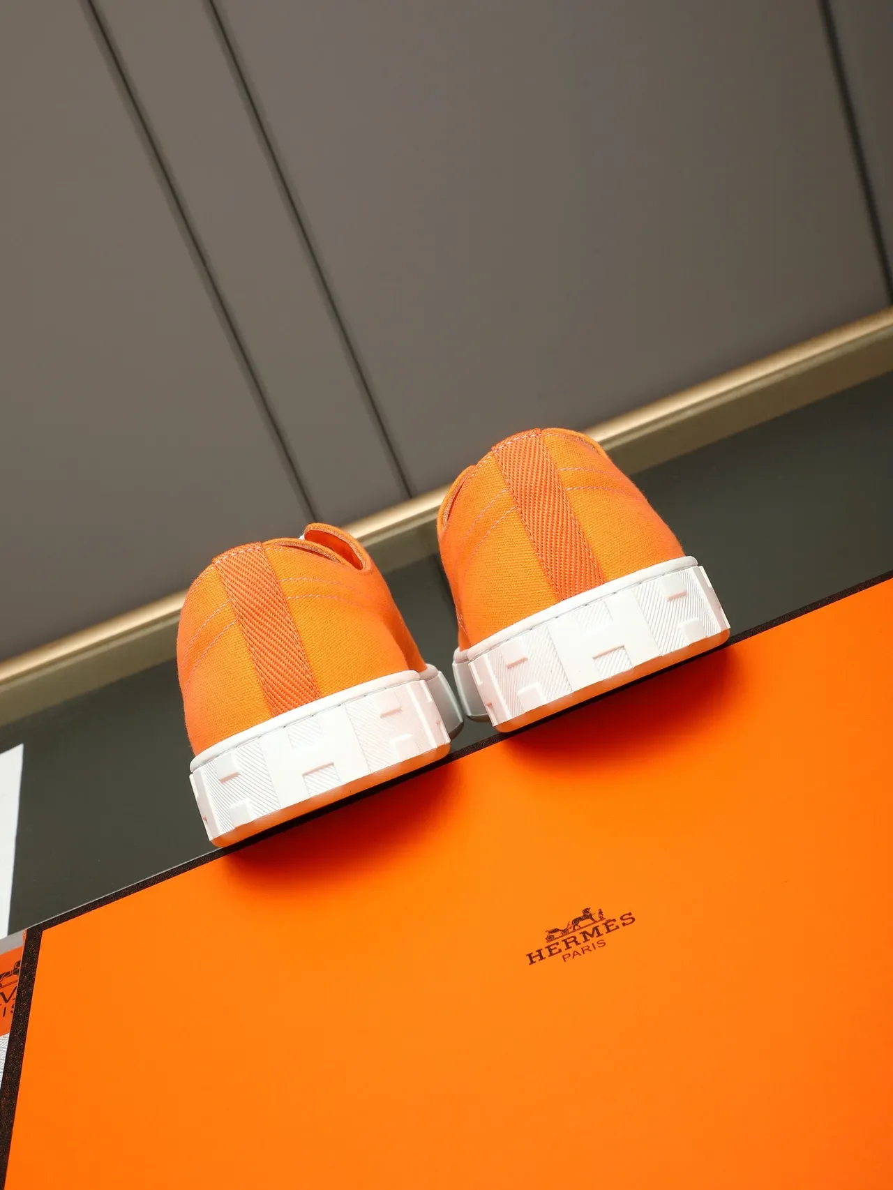 Hermès Orange Canvas H-Motif Low-Top Sneakers 3