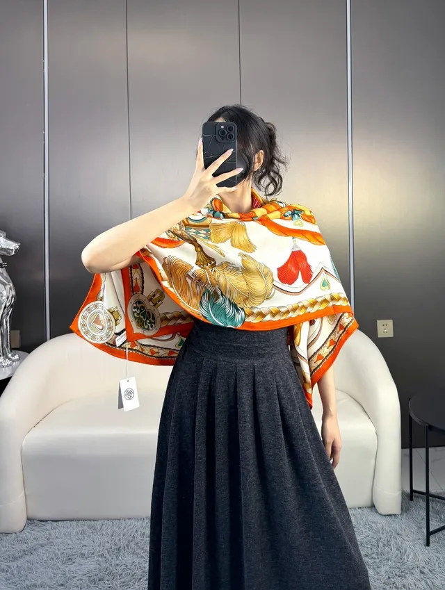 Hermès Printed Medallion and Braided Rope Silk Scarf 3