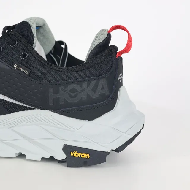 Hoka Noir Blanc Semelle Intermédiaire Épaissie Sculptée Vibram Lugs Agressives Chaussures de course 4