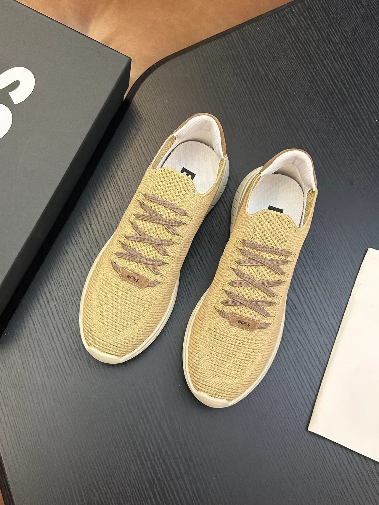 Hugo Boss chaussures lifestyle beige en maille slip-on 3