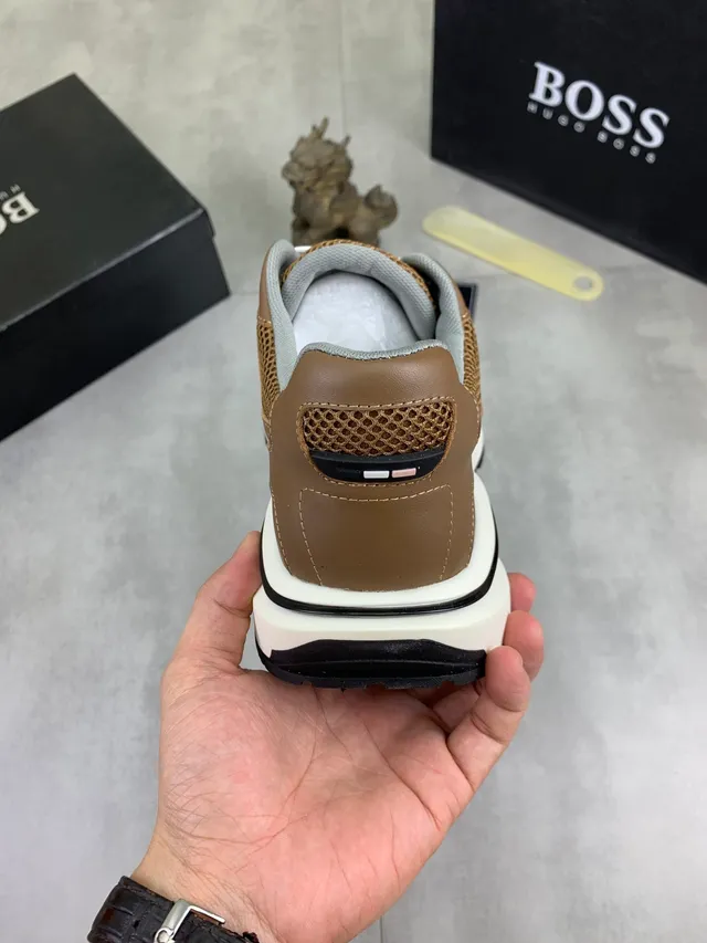 Hugo Boss Chaussure chunky marron et blanc 3