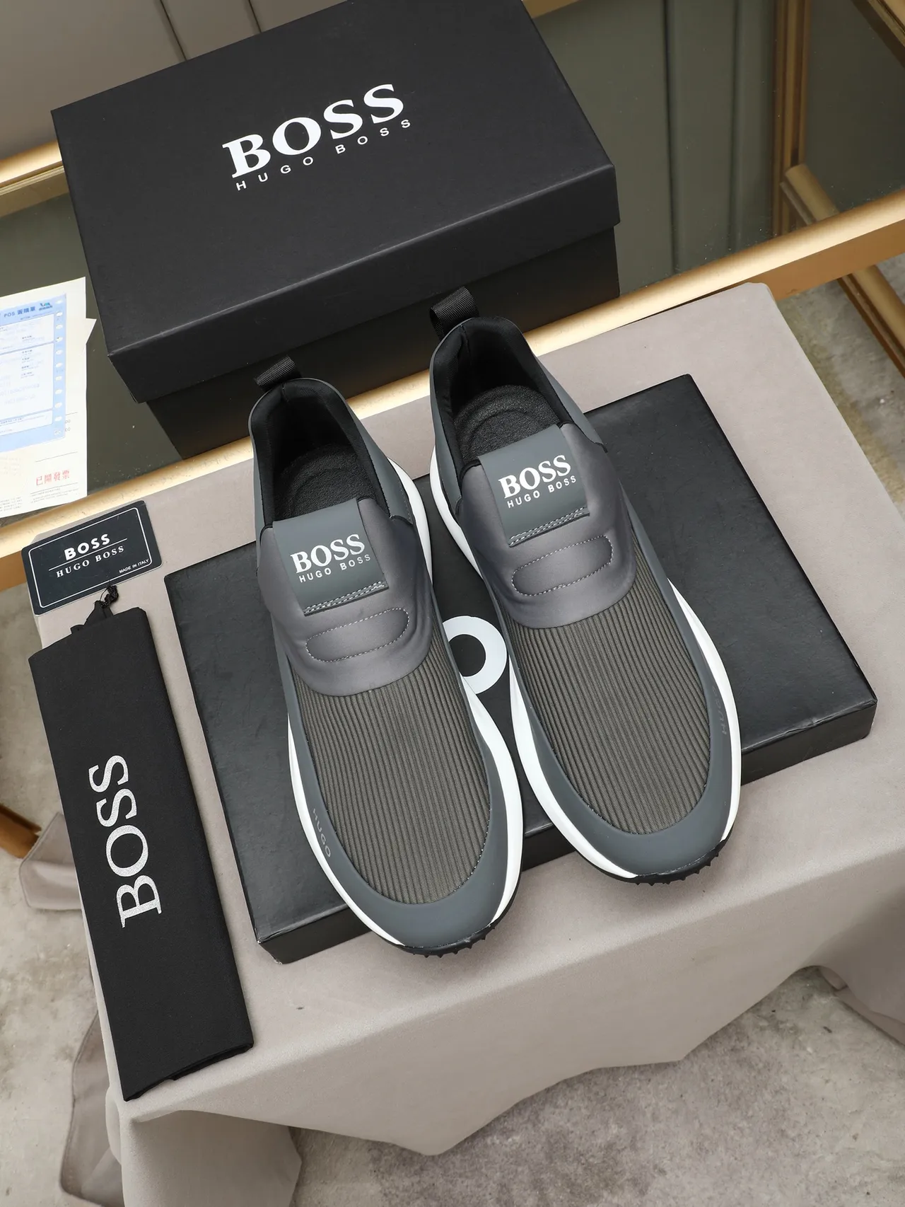 Hugo Boss Gris Slip-On Lifestyle Sneakers 3
