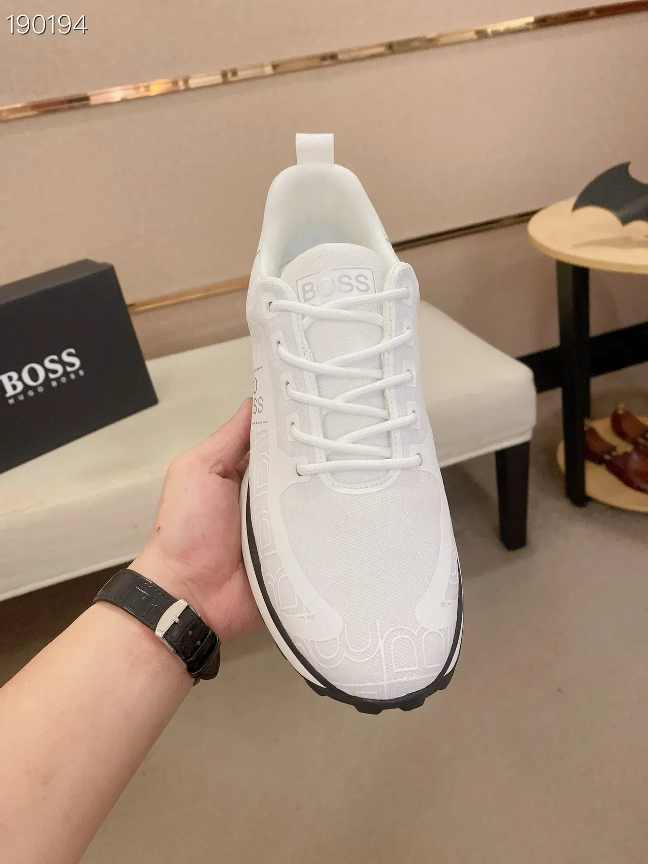 Hugo Boss طباعة المونوغرام أبيض أحذية رياضية أسلوب الحياة 4