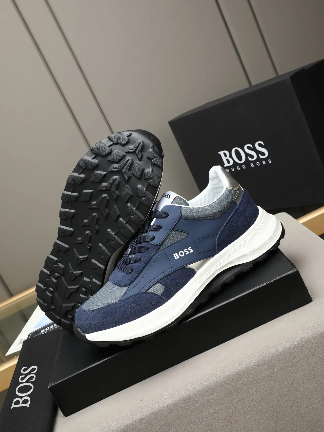 Hugo Boss Navy Silver Suede And Mesh Upper Contrast Heel Tab Sneakers 5