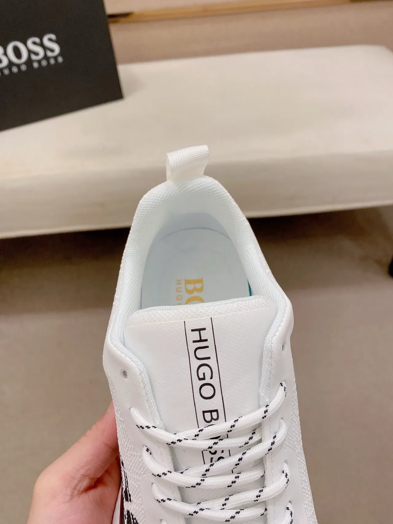 Hugo Boss Blanc Noir Maille Tricotée Empeigne Logo Latéral Bold Sneakers Lifestyle 6