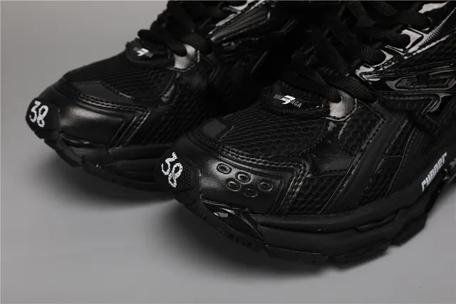 Kith Runner Monochrome Black Chunky Sneakers 4