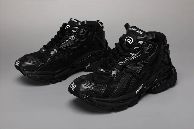 Kith Runner Monochrome Black Chunky Sneakers 5