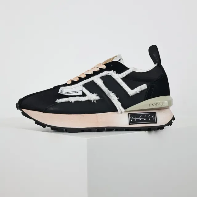 Lanvin Runner rayures effilochées noir beige sneakers lifestyle 9