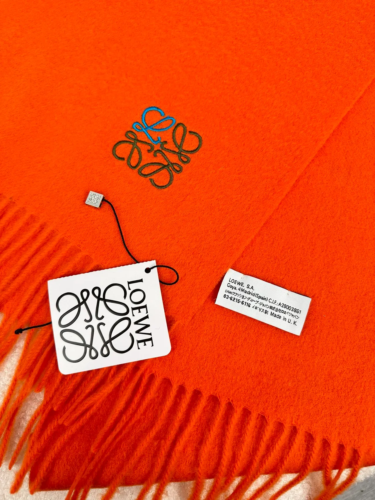 Loewe Anagram cachecol cashmere laranja bordado 5