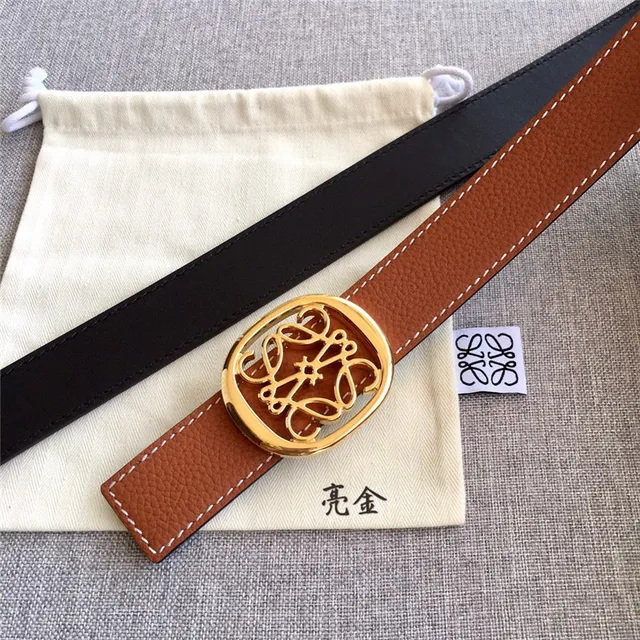 Loewe Anagram Cinturón reversible de cuero en color marrón claro y negro 14