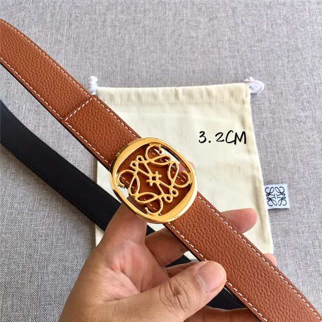 Loewe Anagram Cinturón reversible de cuero en color marrón claro y negro 16