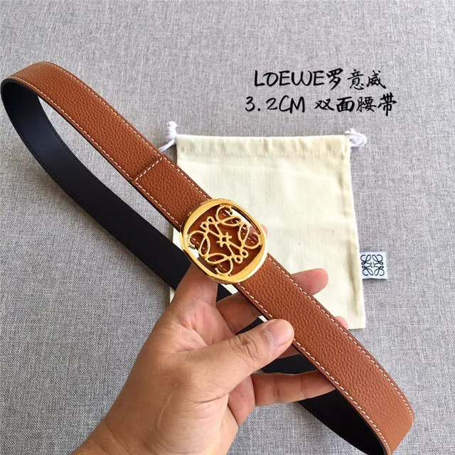 Loewe Anagram Cinturón reversible de cuero en color marrón claro y negro 17