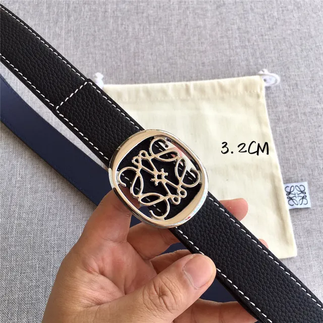 Loewe Anagram Cinturón reversible de cuero en color marrón claro y negro 23
