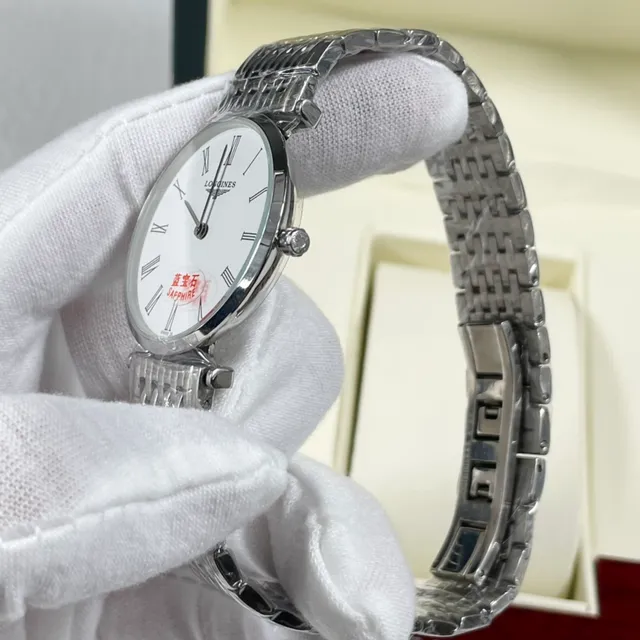 Longines Relógio de Quartzo com Mostrador Minimalista de Prata Branco e Numerais Romanos 7