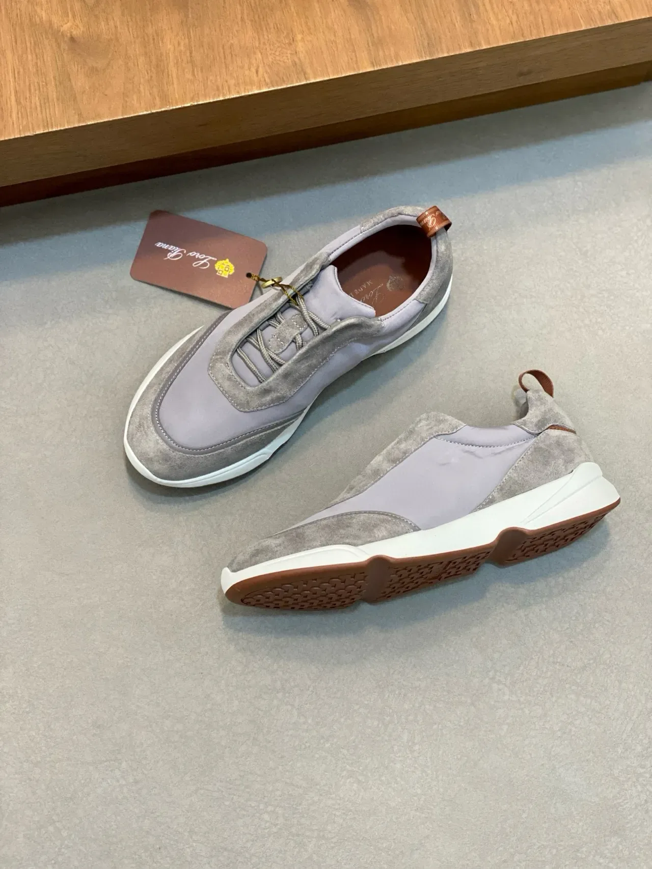 Loro Piana Tênis lifestyle de camurça cinza e nylon slip-on 5